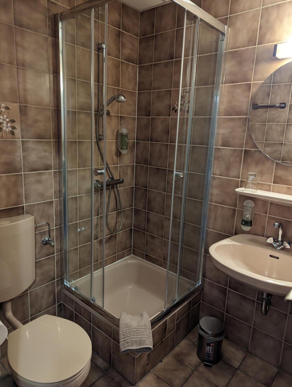 Hotel-Restaurant Hubertus Brome Екстериор снимка