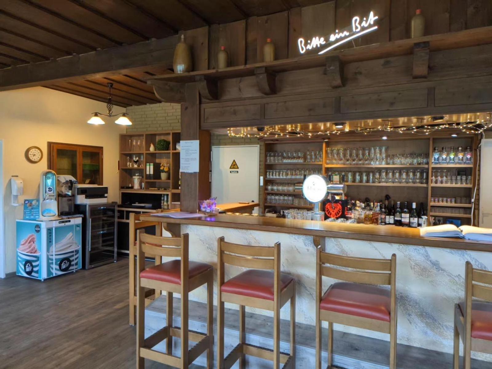 Hotel-Restaurant Hubertus Brome Екстериор снимка